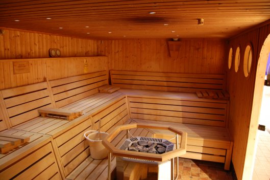 İZMİR SAUNA BAKIMI,BUHAR ODASI,BUHAR JENARATÖRLERİ BAKIMI,JAKUZİ TAMİRATI,HAVUZ TAMİRATI