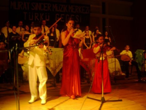 İZMİRDE BAĞLAMA KURSU, İZMİRDE KEMAN KURSU MÜZİK MERKEZİ