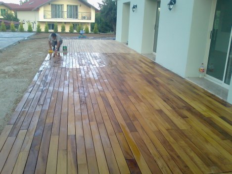 BORNOVA DECK, BORNOVA LAMİNE, BORNOVA MASİF, CİLA,  MASİF MERDİVEN VE PERGULE PARKECİ