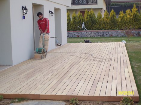 BORNOVA DECK, BORNOVA LAMİNE, BORNOVA MASİF, CİLA,  MASİF MERDİVEN VE PERGULE PARKECİ