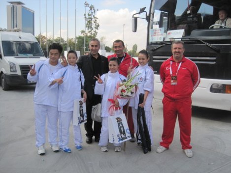 BORNOVA SPOR SALONLARI, BORNOVADA FİTNESS,WUSHU,BORNOVA KICK BOKS