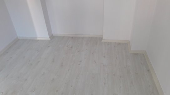 KARŞIYAKA PARKE,BORNOVA,SİSTRE LAMİNAT PARKE,LAMİNAT PARKE CİLALAMA,PARKE TAMİR,HALI,PVC DÖŞEME