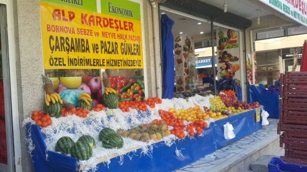 ALP KARDEŞLER MANAV, BORNOVA MANAV,BORNOVA EN TAZE UYGUN MANAV,BORNOVADA MANAV,GÜNLÜK TAZE