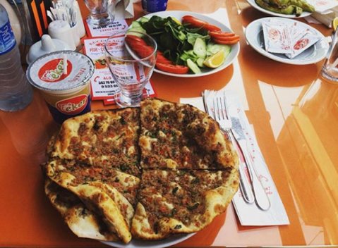 KARŞIYAKADA PİDECİ, ŞEMİKLERDE PİDECİ, MAVİŞEHİR ATAKENTTE PİDE KEBAP, KÜÇÜK AĞA