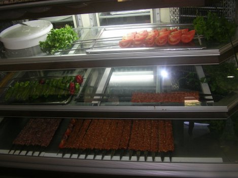 BALÇOVADA ÇORBA SALONU, KEBAP PİDE SALONU, DÖNER SALONU, KEBAP PİDE RESTAURANT