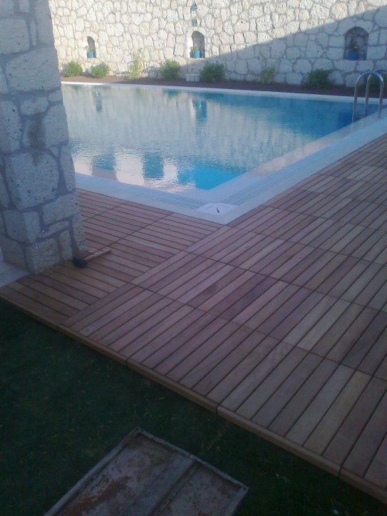 BORNOVA DECK, BORNOVA LAMİNE, BORNOVA MASİF, CİLA,  MASİF MERDİVEN VE PERGULE PARKECİ